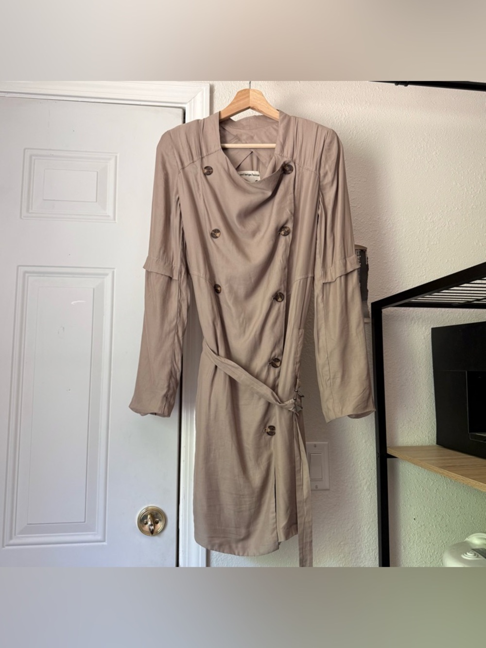 SANDBEIGE tan khaki double breasted belted long sleeve trench coat jacket